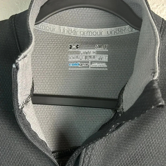 Under Armour Fitted Long Sleeve Pullover - Picture 5 of 6